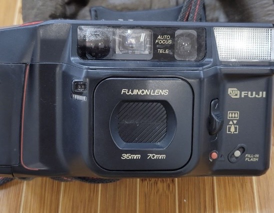 富士フイルムのカメラをお買取り致しました！
