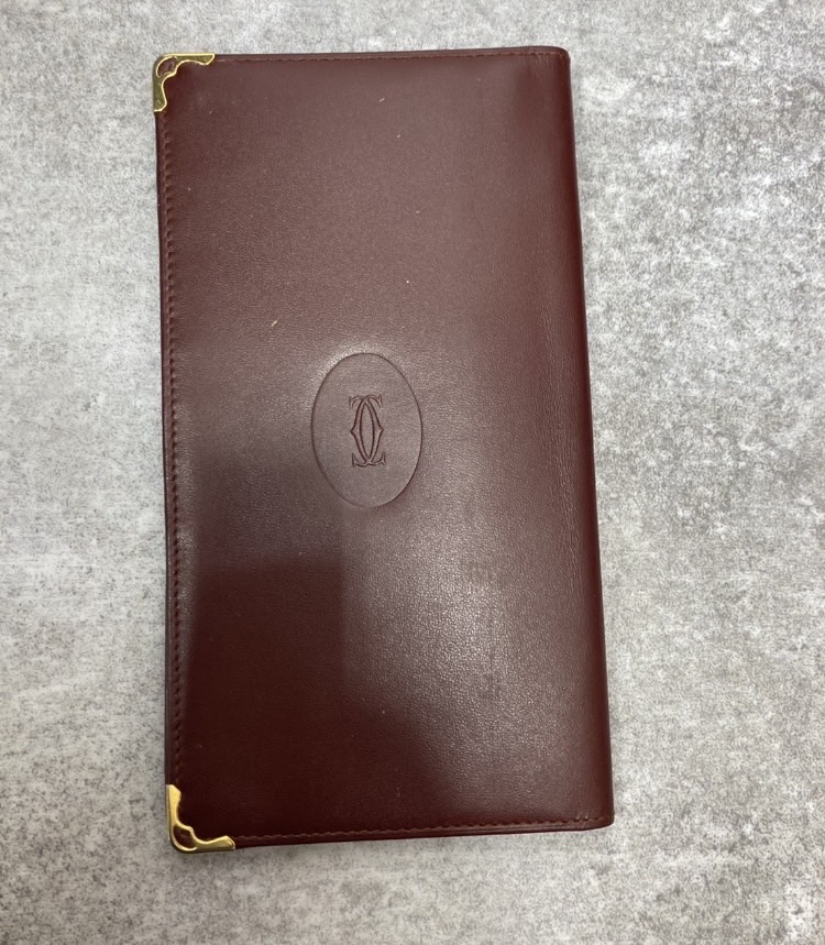 カルティエの財布をお買取り致しました！