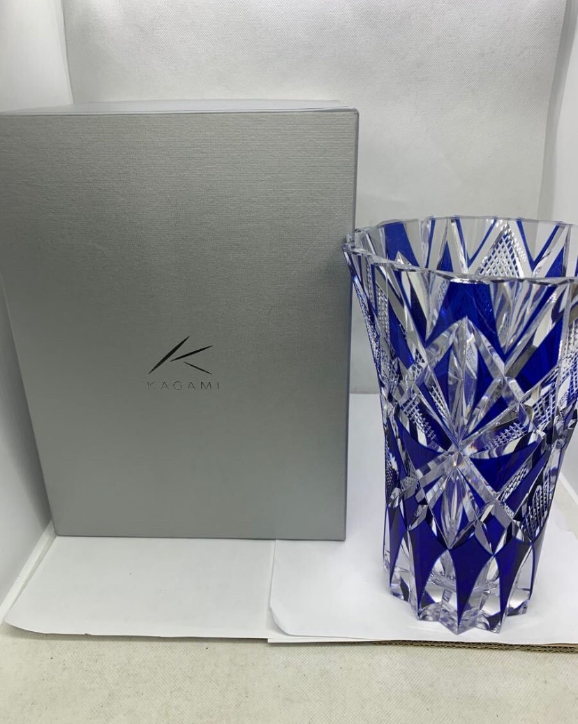 カガミクリスタル 花瓶をお買取り致しました！