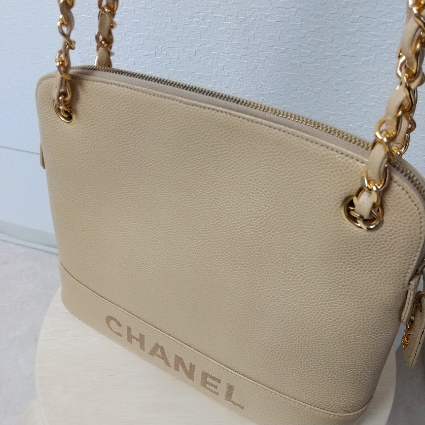 シャネルのバックをお買取り致しました!