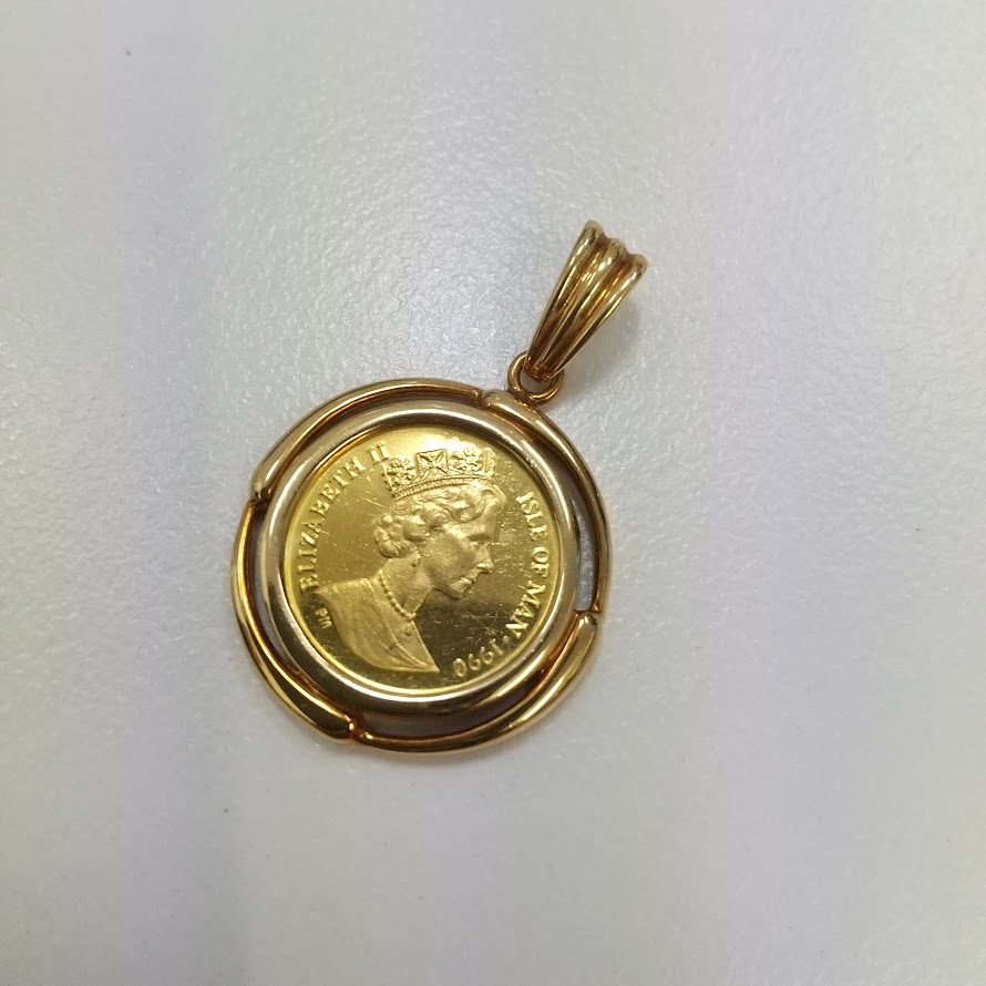 K24のトップをお買取り致しました!